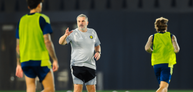 النصر الأول يواصل علاج الخماسي المصاب: رحلة التئام في انتظار العودة