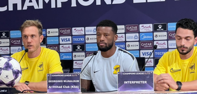 الاتحاد يواجه شباب الأهلي: فيسينج يعلن تحضيرات حماسية بعد أسبوع صعب