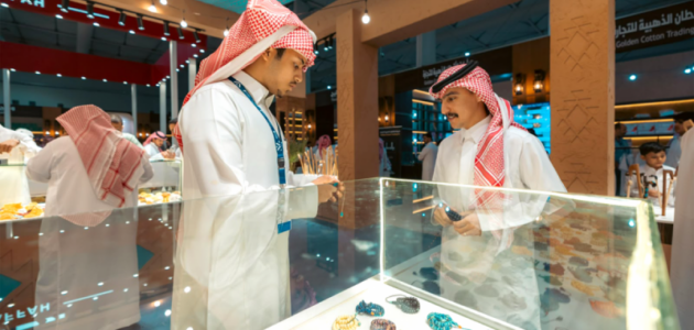 معرض الصقور والصيد السعودي الدولي 2026 يضفي عروضاً حصرية تجذب الزوار: صدمة مدوية في صفوف المعرض