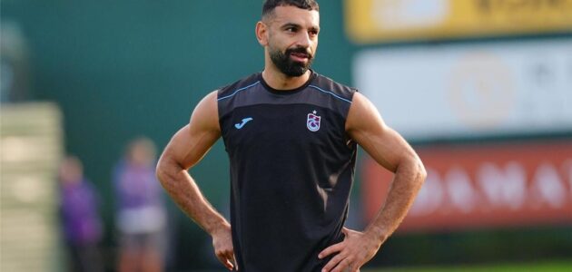 هارتس يطلب قميص محمد صلاح قبل مواجهة طرابزون سبور